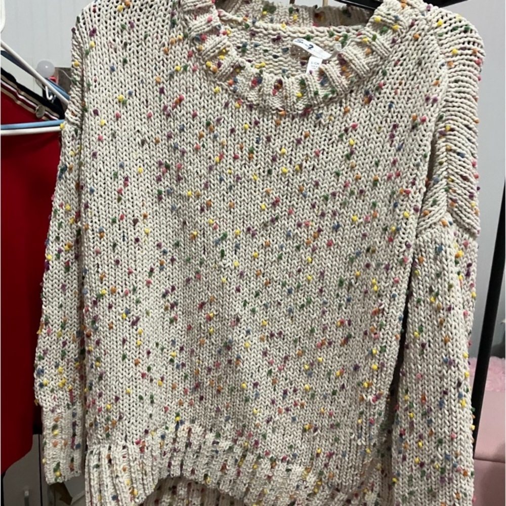 EUC Womens Seven7 pom pom sweater size S